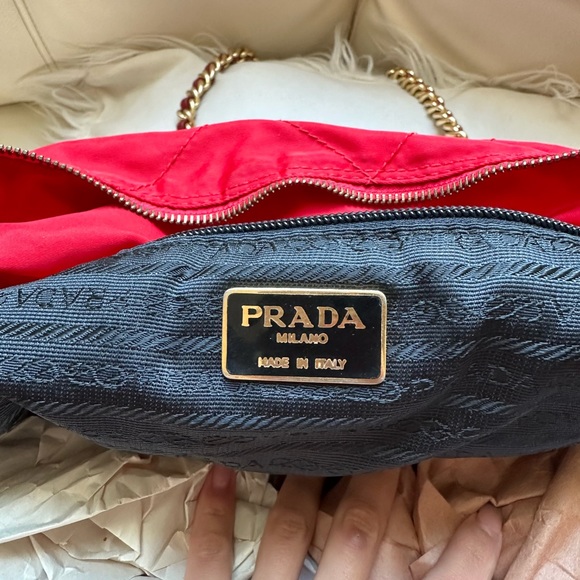 PRADA Red Tote - Picture 6 of 8